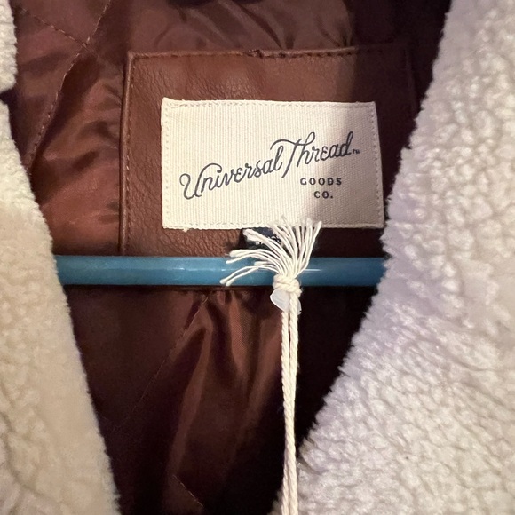 Universal Thread Jacket - Picture 3 of 7